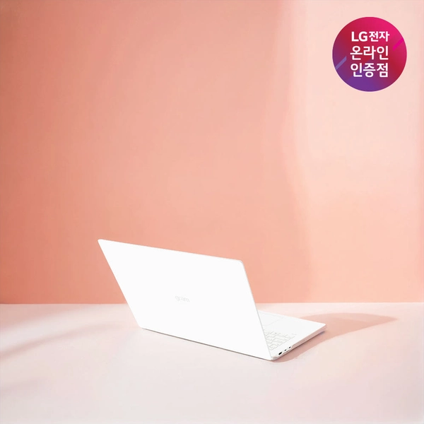 LG전자 그램프로 16 노트북 이미지